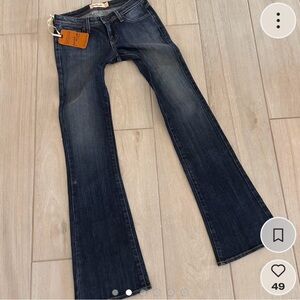 Y2K low rise jeans
